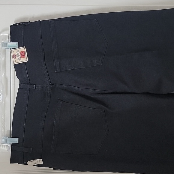 Avenue Blues. Black Jeans, Size 18 Average.  Stretch.  NEW with Tag - Picture 14 of 14